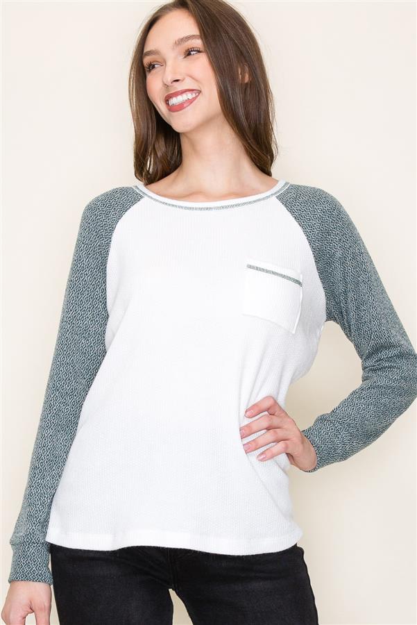 Long Sleeve Round Neck Exposed Stitch Color Block Ivory/Heather Green