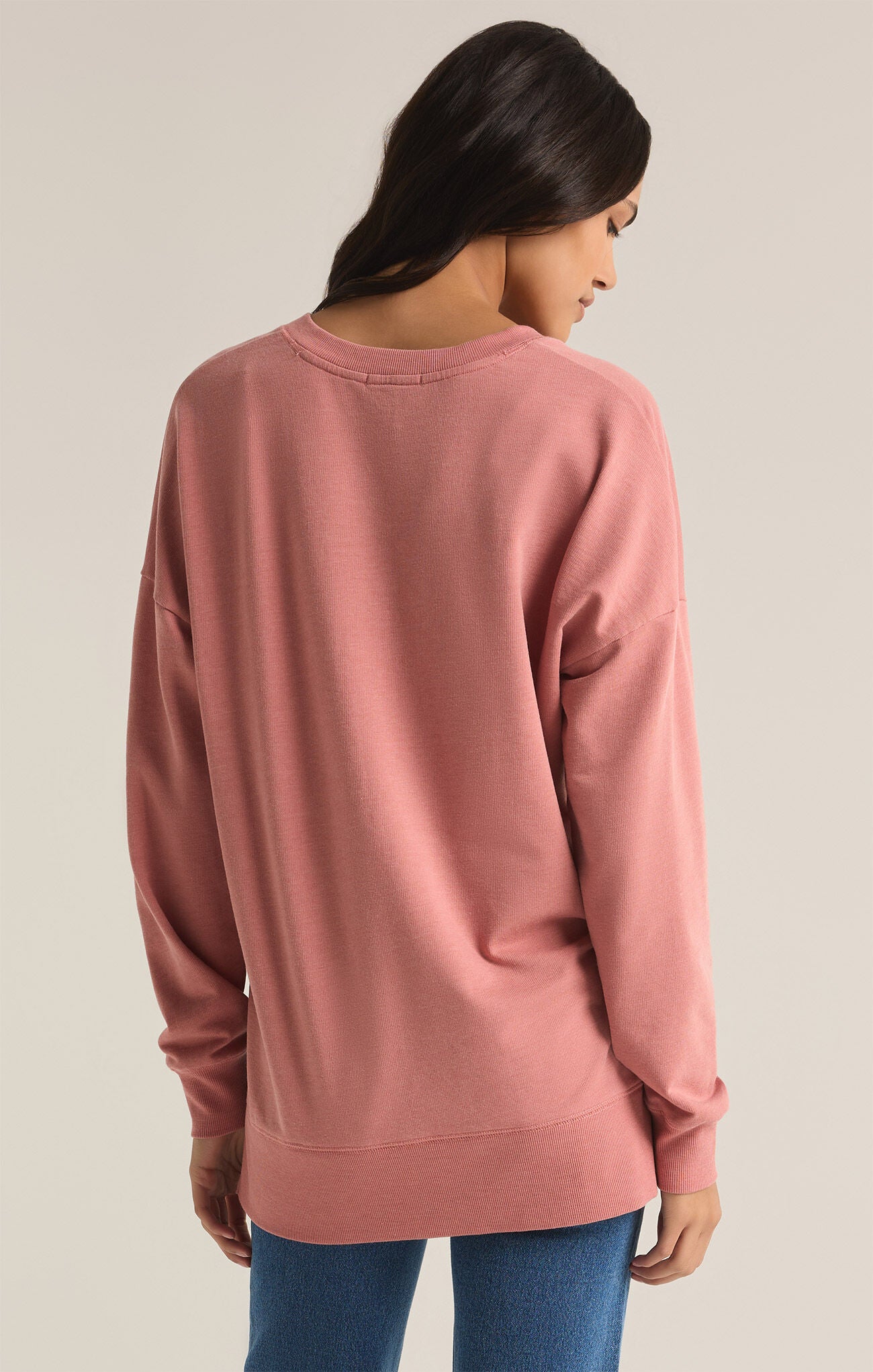 Modern V-Neck Weekender Rosebud