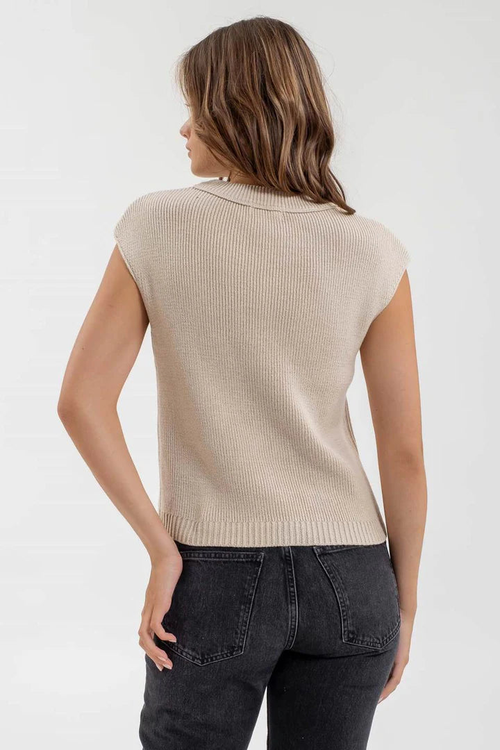 Sleeveless Crew Neck Sweater Top