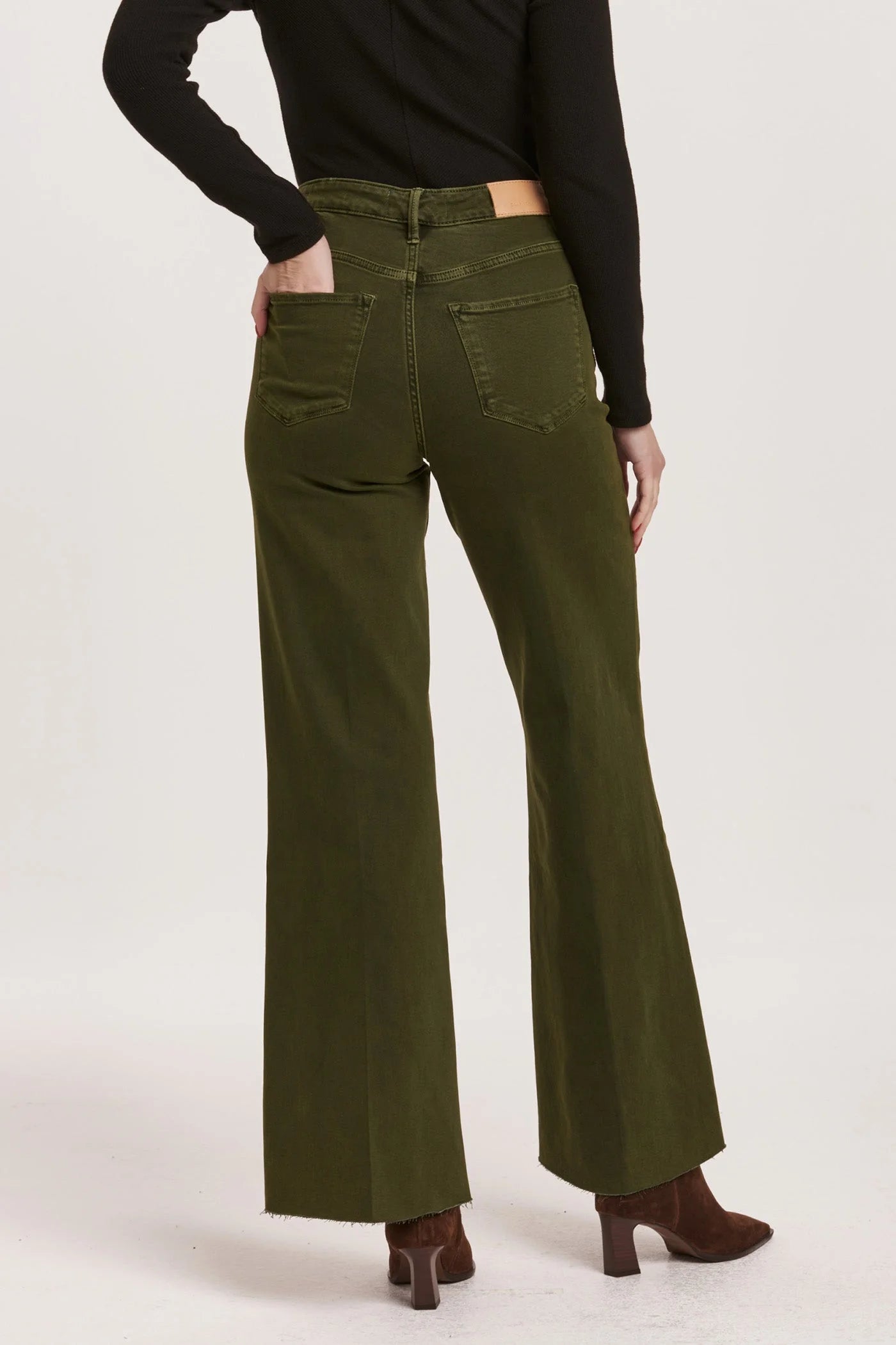 Fiona High Rise Wide Leg Jeans Pine