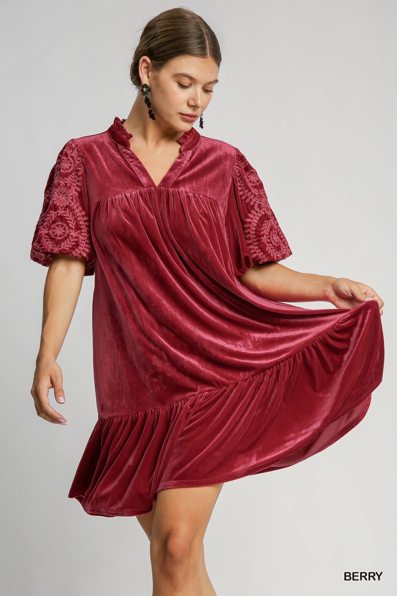 Embroidered Bubble Sleeve Ruffle Collar Velvet Dress