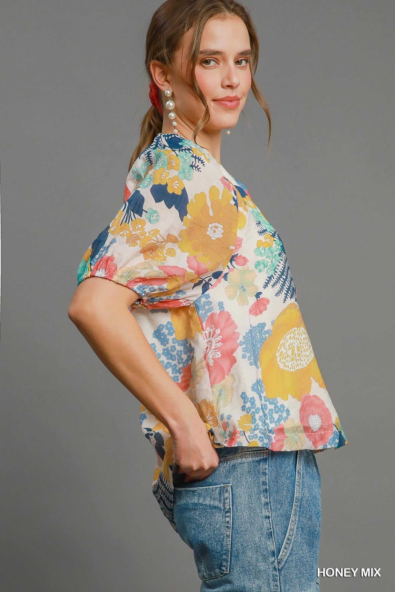 Puff Sleeve Floral Print w/Button Detail