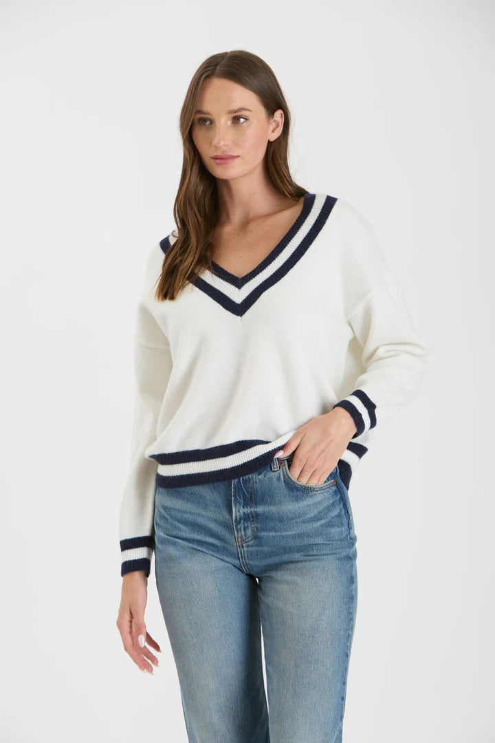 V-Neck Long Sleeve Sweater w/Contrast Stripes