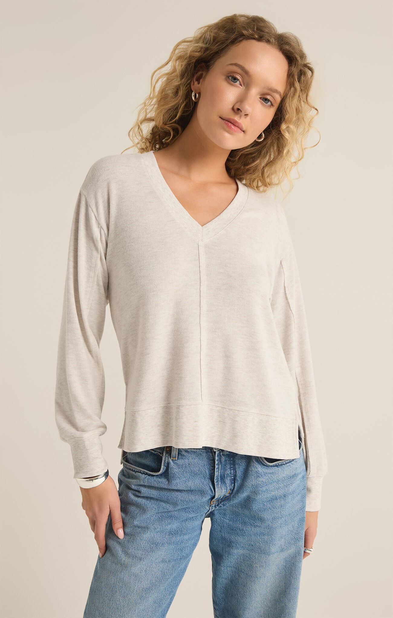 Wilder Cloud V-Neck Long Sleeve Top Light Oatmeal