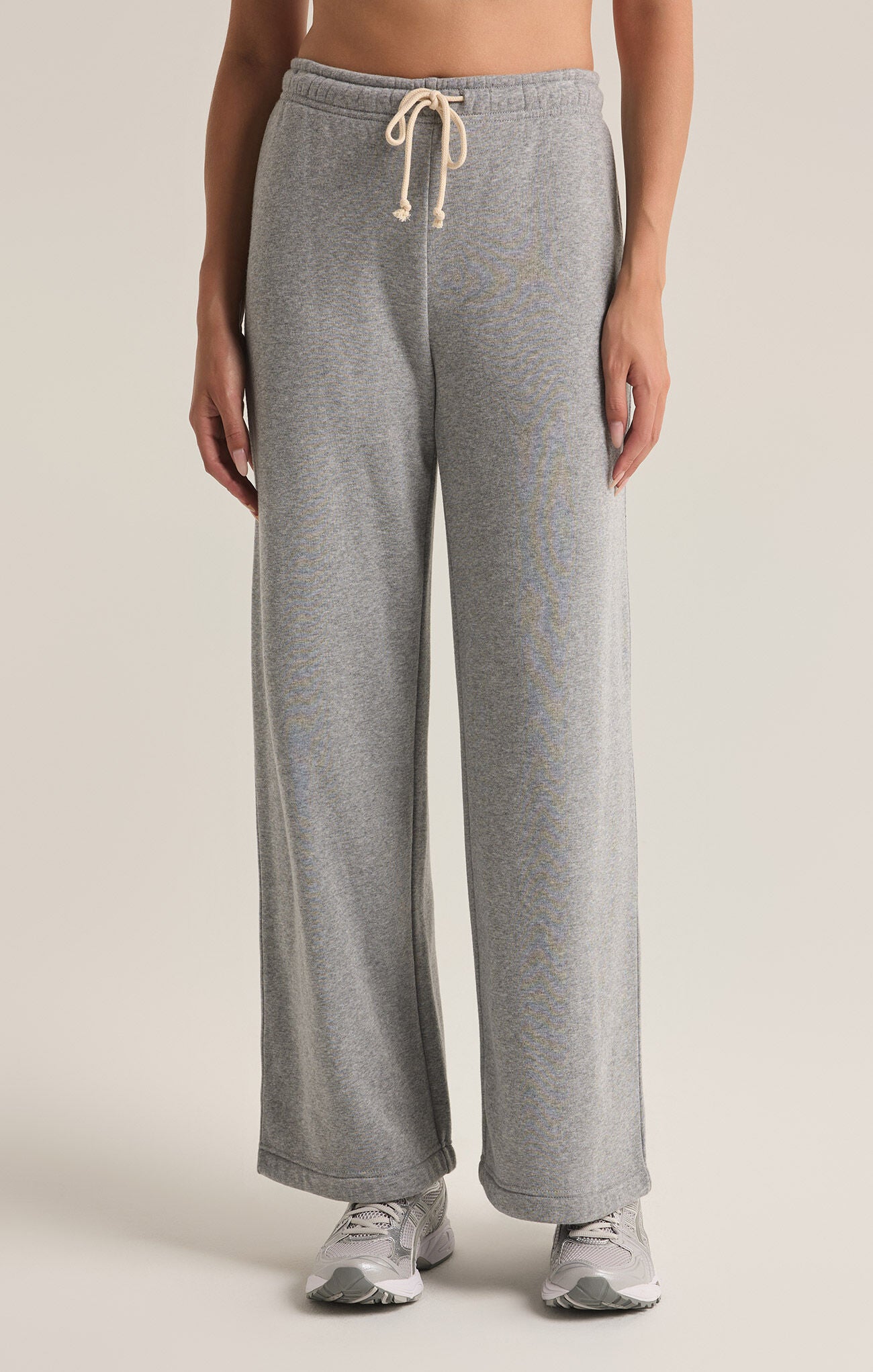 Feeling the Moment Sweatpant Classic Heather Grey