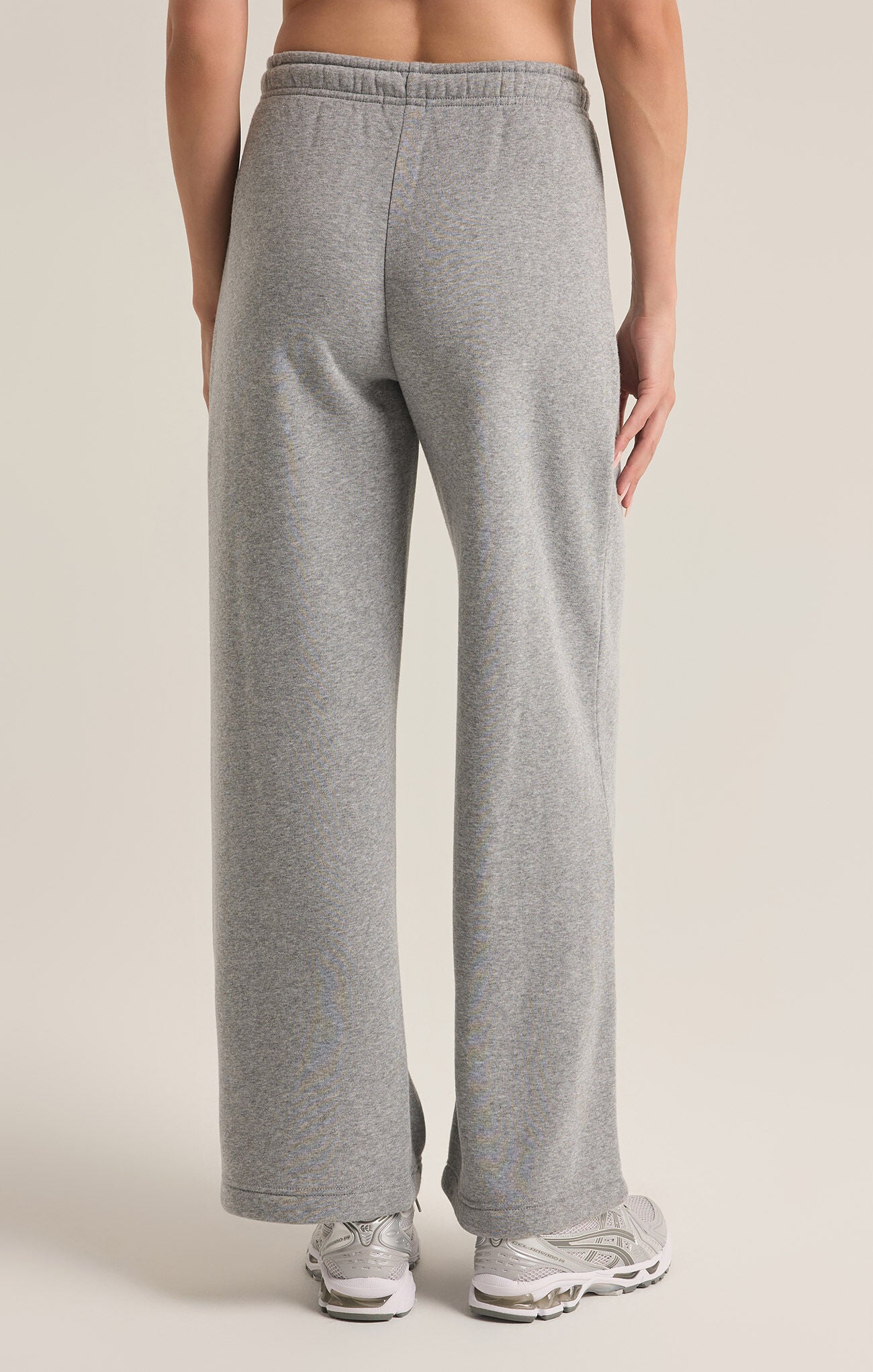 Feeling the Moment Sweatpant Classic Heather Grey