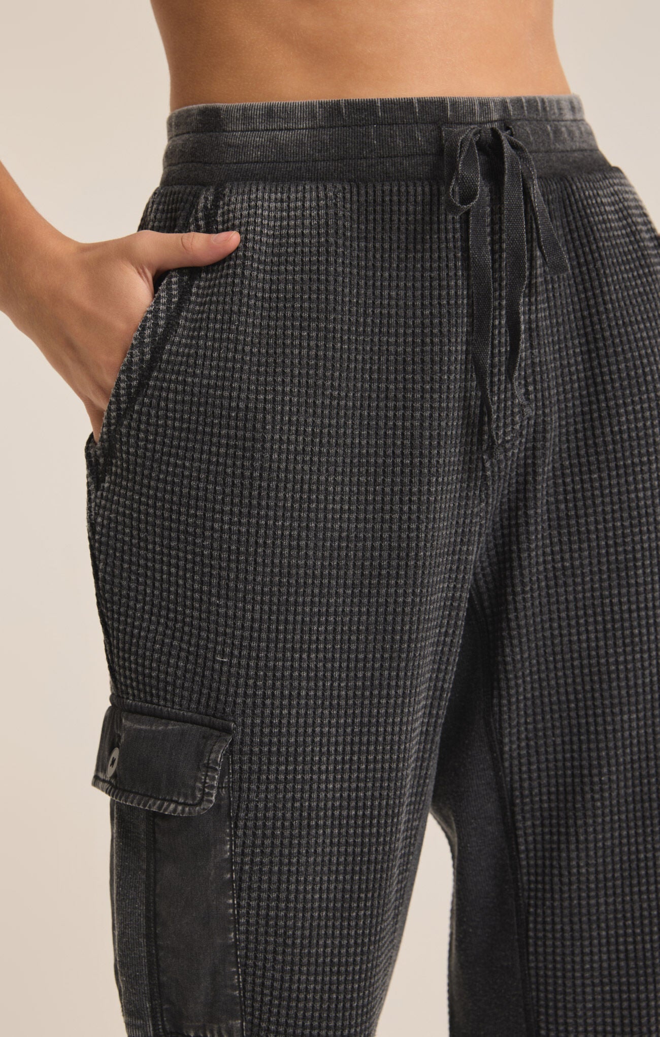 Niles Waffle Cargo Pant Black