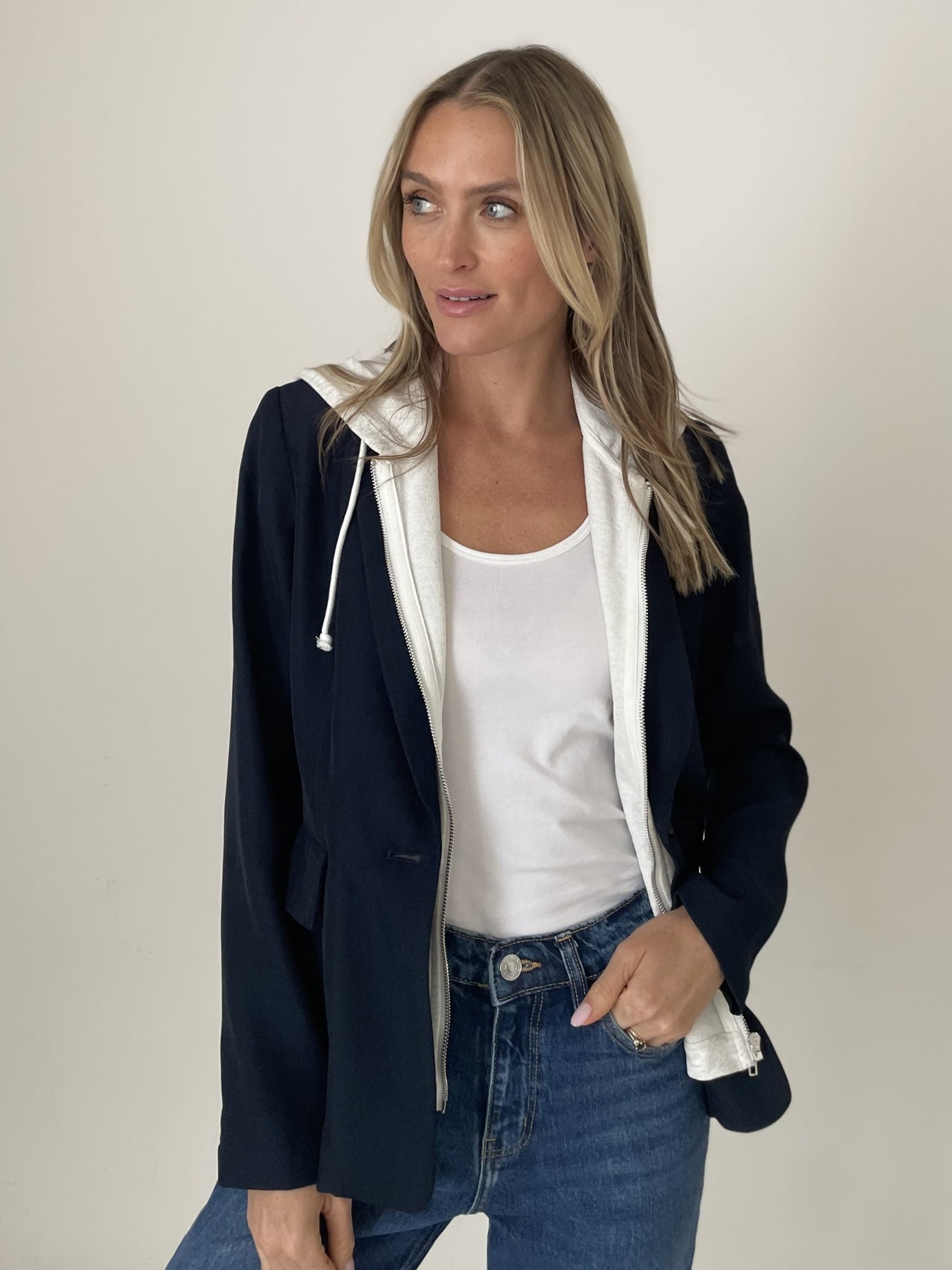 Tops - Outerwear - Blazers