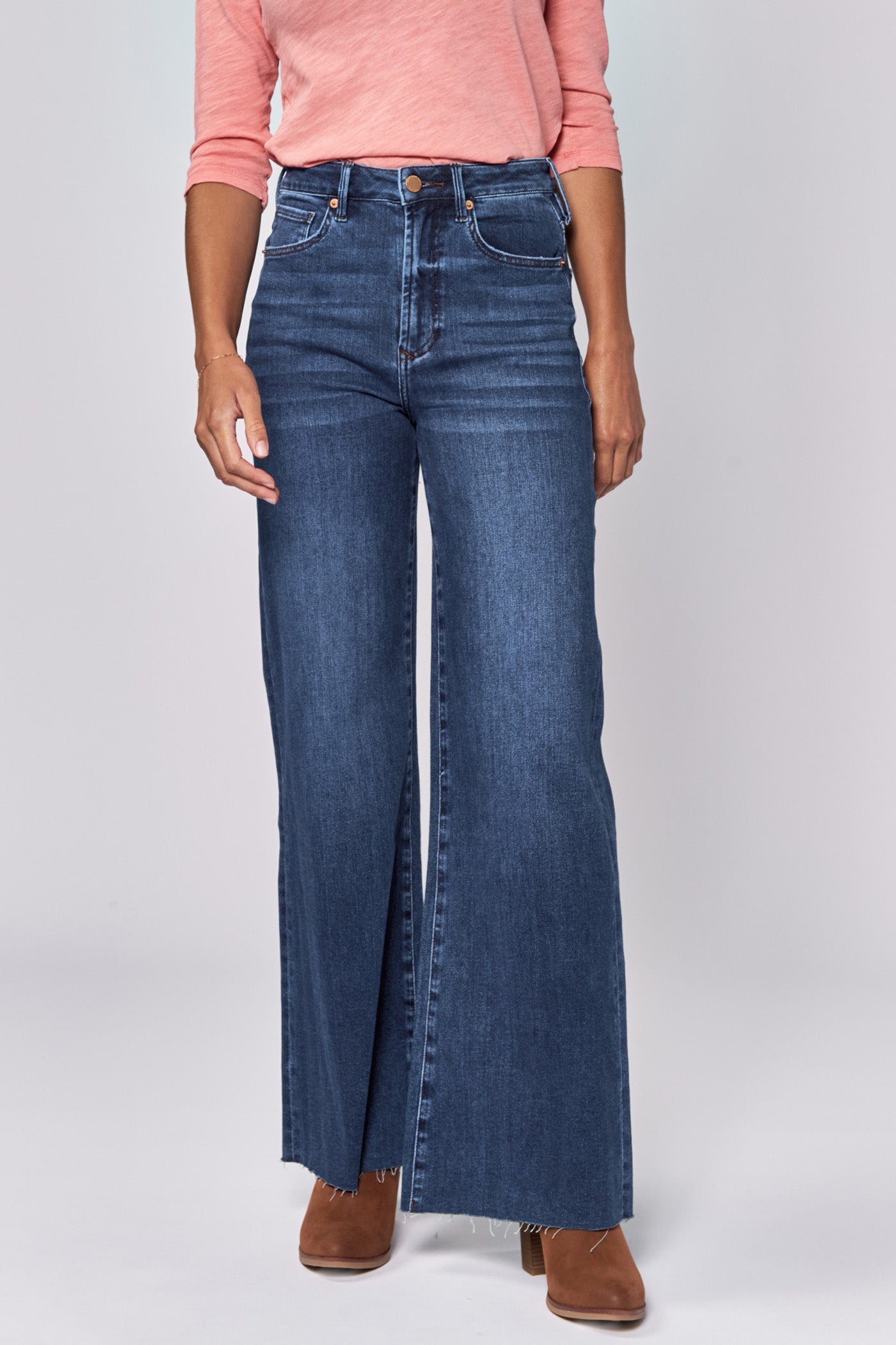 Fiona High Rise Wide Leg Jeans Star Demand