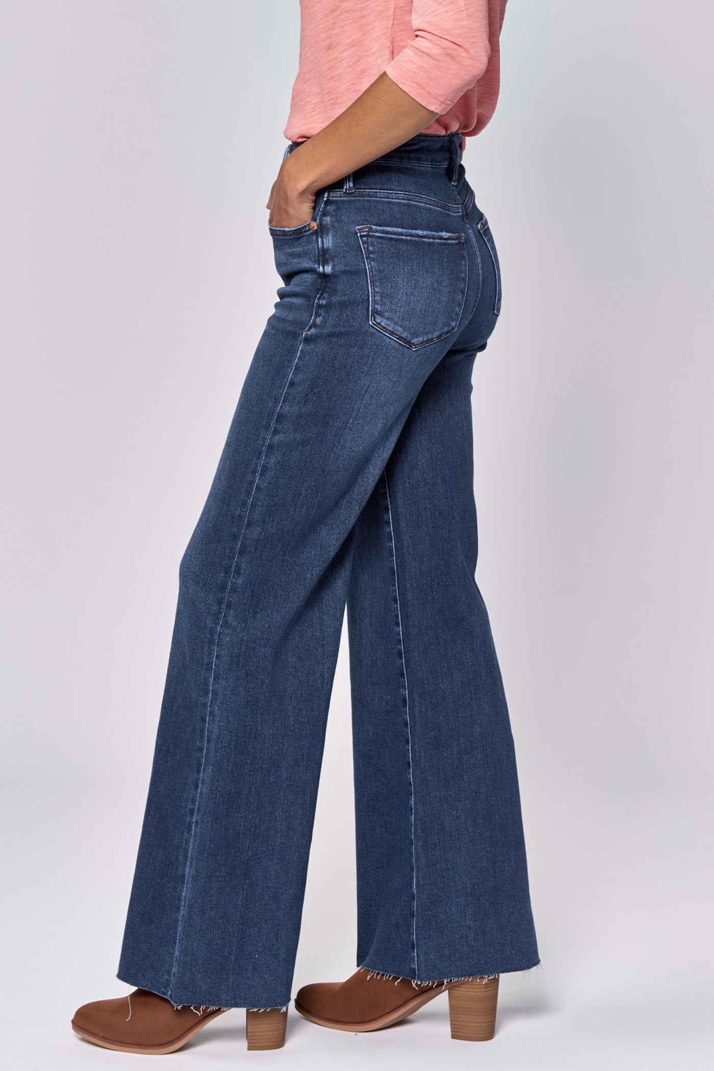 Fiona High Rise Wide Leg Jeans Star Demand